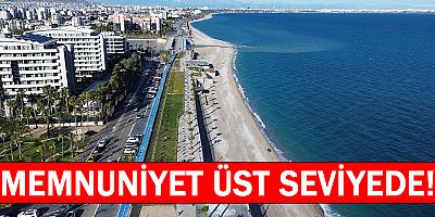 Antalyalılar Konyaaltı Liman Halk Plajı’ndan çok memnun